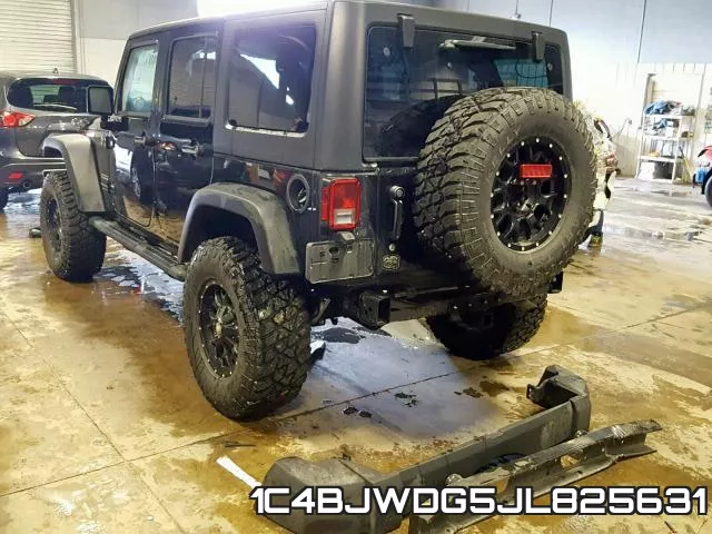 1C4BJWDG5JL825631_3.webp