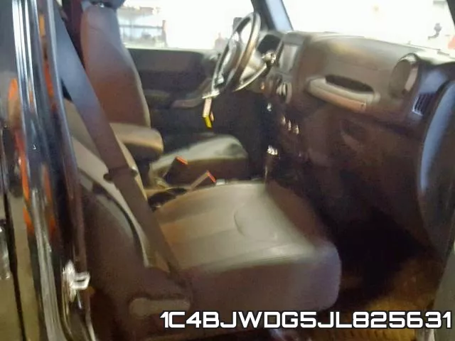 1C4BJWDG5JL825631_5.webp