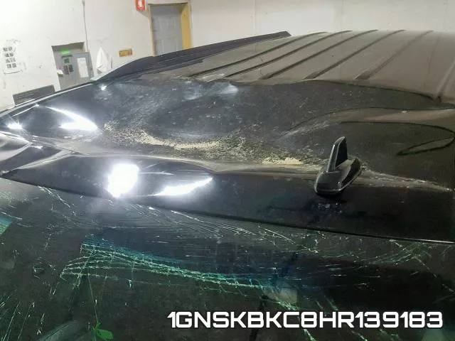1GNSKBKC8HR139183_9.webp
