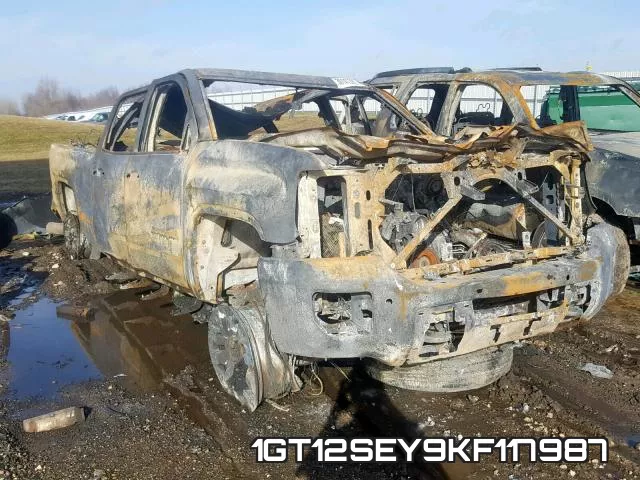1GT12SEY9KF117987_1.webp