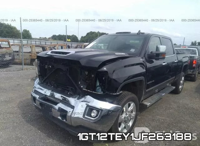 1GT12TEY1JF263188_2.webp