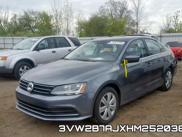 3VW2B7AJXHM252038_2.webp