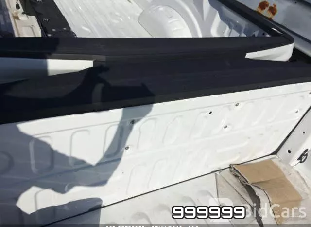 999999_8.webp