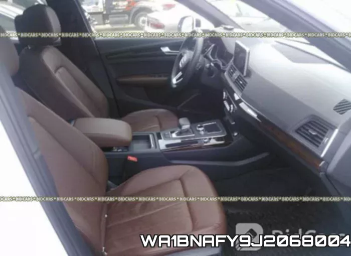 WA1BNAFY9J2068004