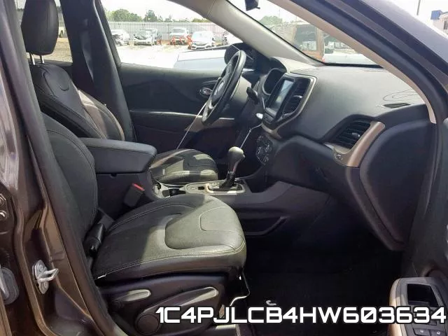 1C4PJLCB4HW603634_5.webp