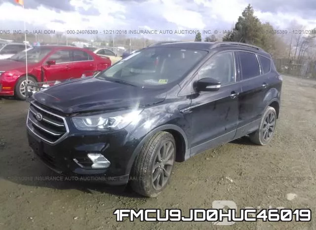1FMCU9JD0HUC46019_2.webp