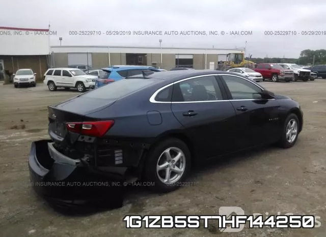 1G1ZB5ST7HF144250_4.webp