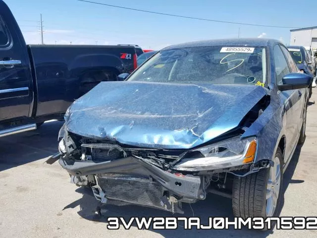 3VW2B7AJ0HM317592_2.webp