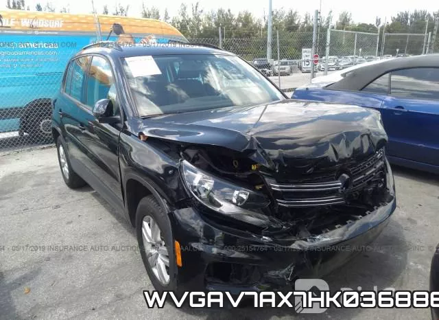 WVGAV7AX7HK036886