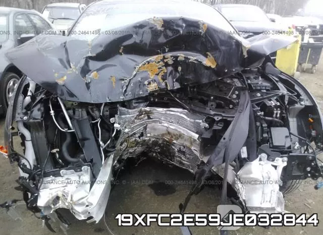 19XFC2E59JE032844_6.webp