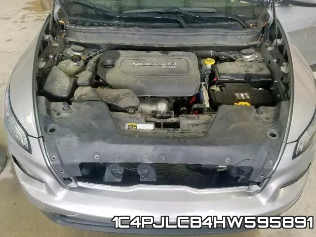 1C4PJLCB4HW595891_7.webp