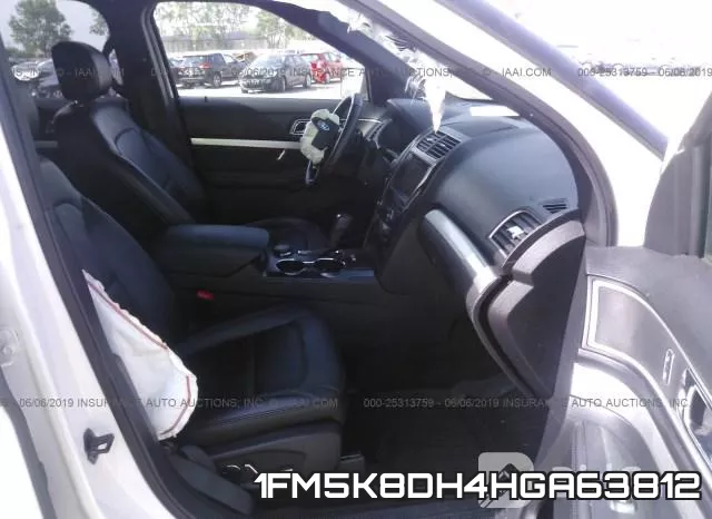 1FM5K8DH4HGA63812_5.webp