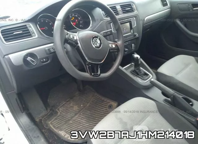 3VW2B7AJ1HM214018_5.webp