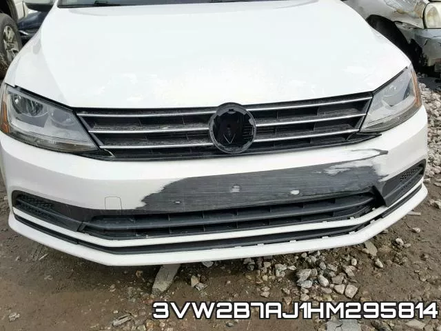 3VW2B7AJ1HM295814_9.webp