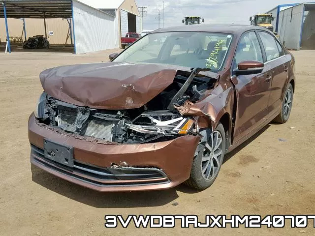 3VWDB7AJXHM240707_2.webp