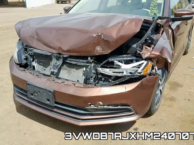 3VWDB7AJXHM240707