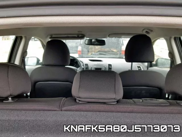 KNAFK5A80J5773073_9.webp