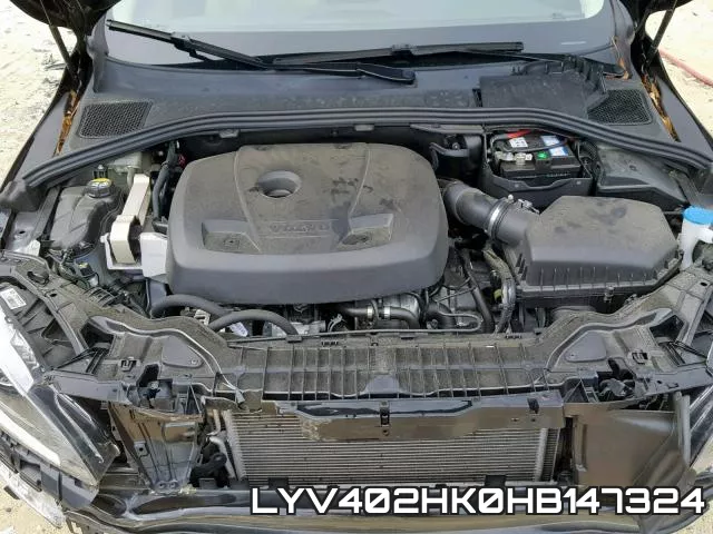 LYV402HK0HB147324_7.webp