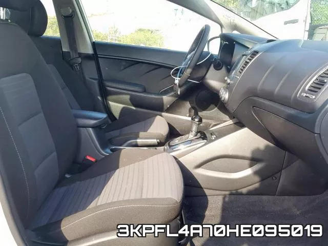 3KPFL4A70HE095019_5.webp