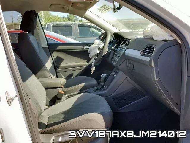 3VV1B7AX8JM214012_5.webp