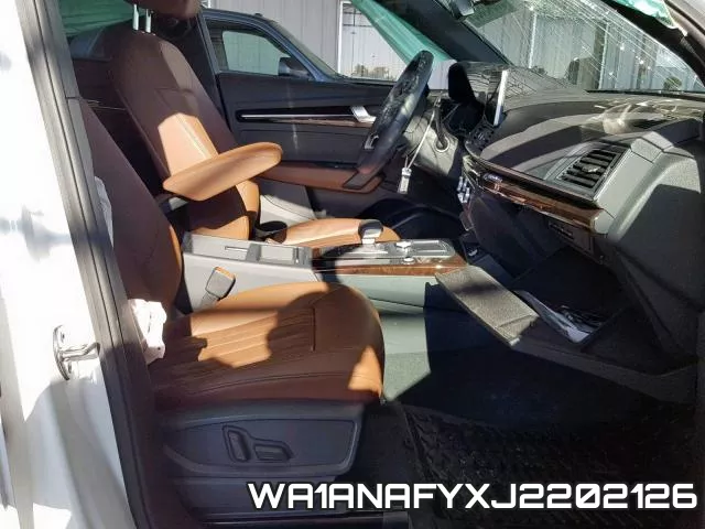 WA1ANAFYXJ2202126_5.webp