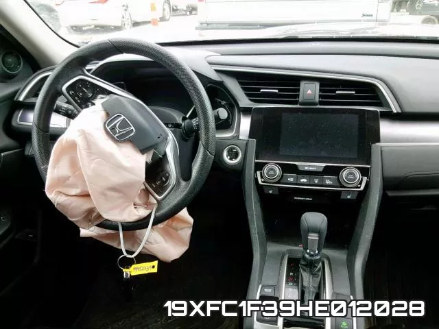 19XFC1F39HE012028_9.webp