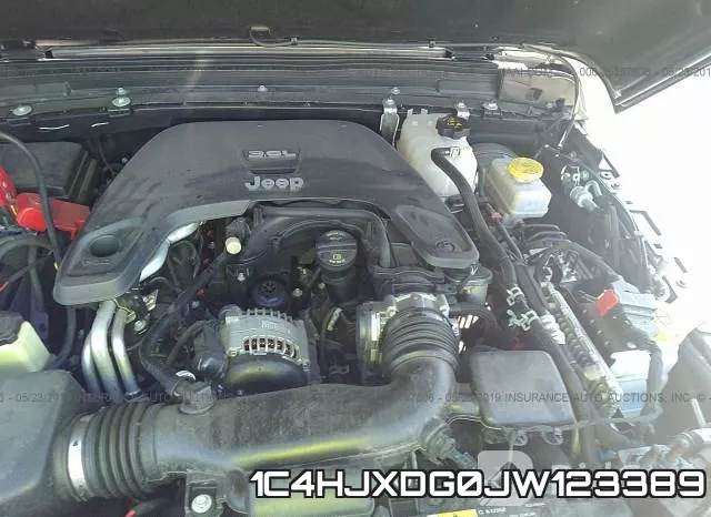 1C4HJXDG0JW123389_10.webp