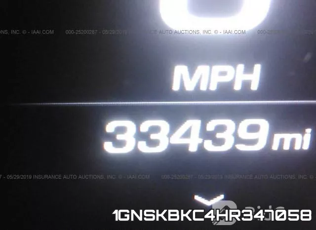 1GNSKBKC4HR347058_7.webp