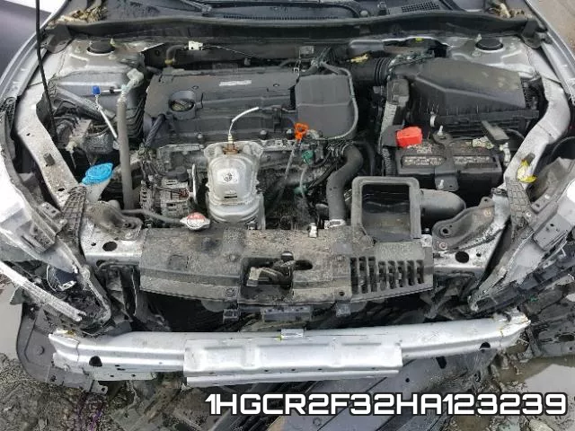 1HGCR2F32HA123239_7.webp