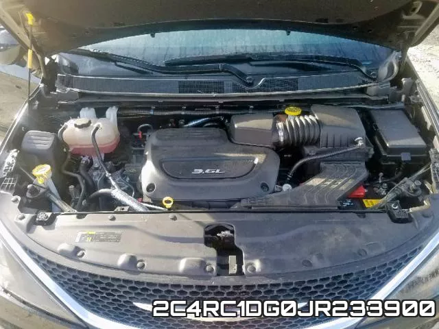 2C4RC1DG0JR233900_7.webp