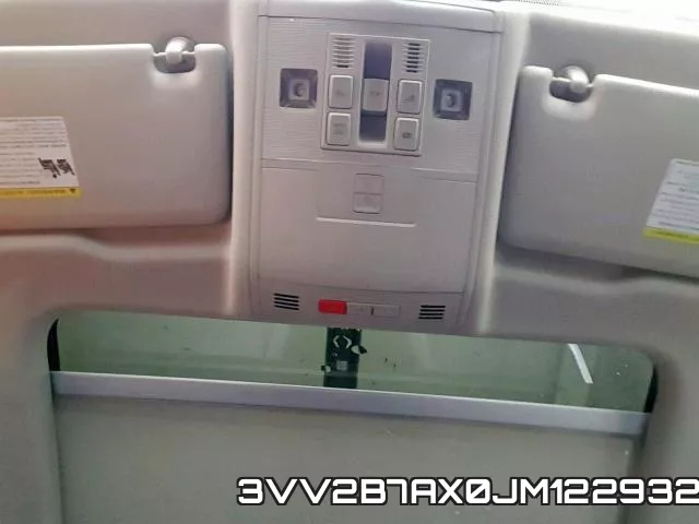 3VV2B7AX0JM122932_9.webp