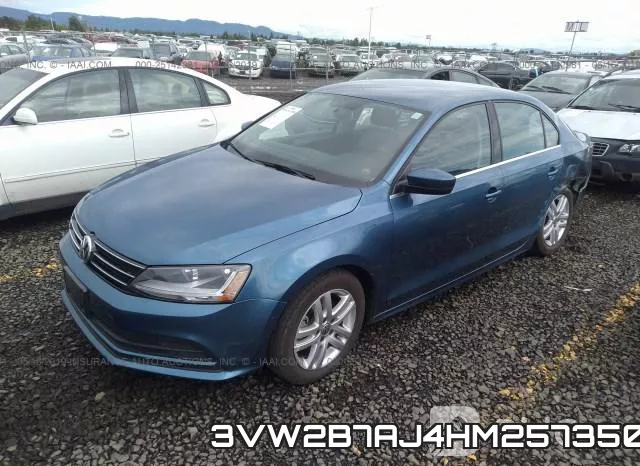 3VW2B7AJ4HM257350_2.webp