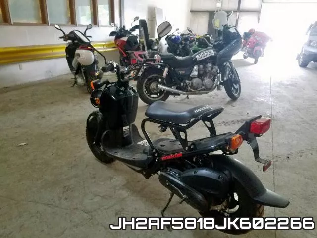 JH2AF5818JK602266_3.webp