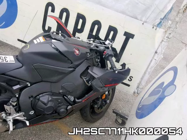 JH2SC7711HK000054