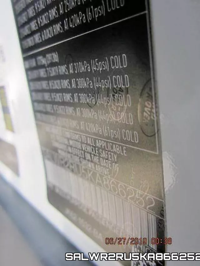 SALWR2RU5KA866252_9.webp