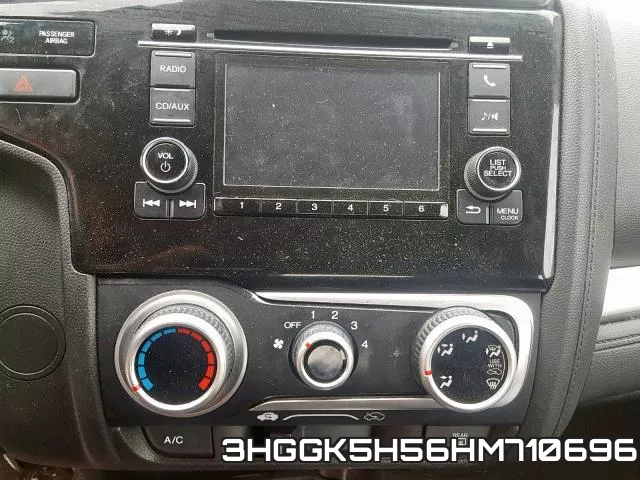 3HGGK5H56HM710696_9.webp