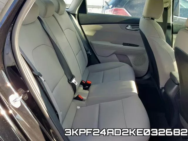 3KPF24AD2KE032682_6.webp