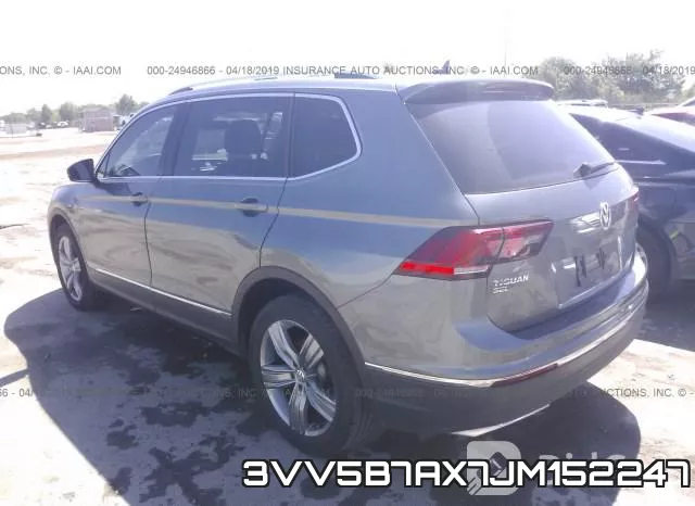3VV5B7AX7JM152247_3.webp