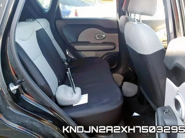 KNDJN2A2XH7503295_6.webp