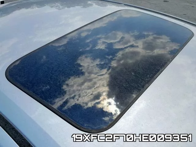 19XFC2F70HE009351_9.webp