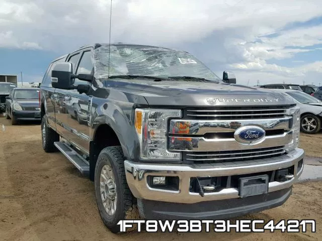 1FT8W3BT3HEC44217_1.webp