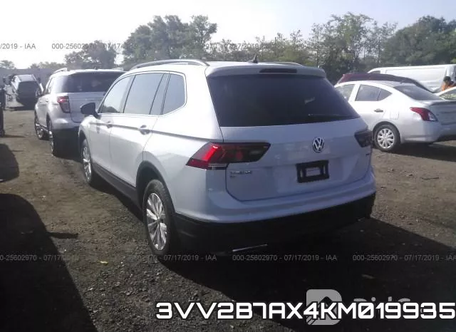 3VV2B7AX4KM019935_3.webp