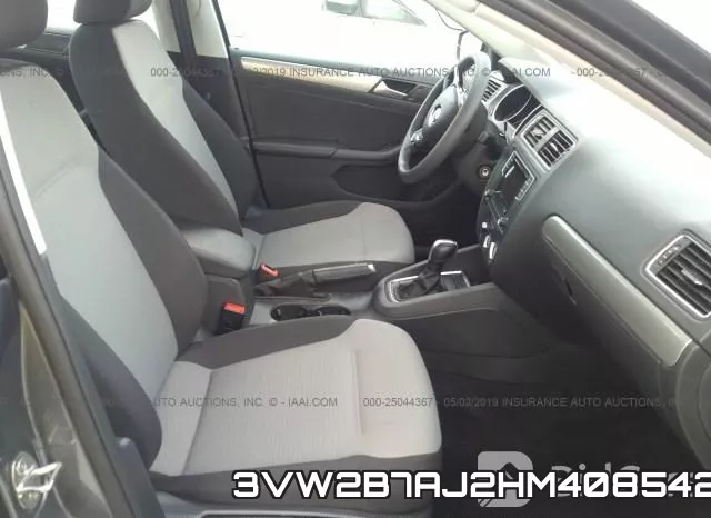 3VW2B7AJ2HM408542