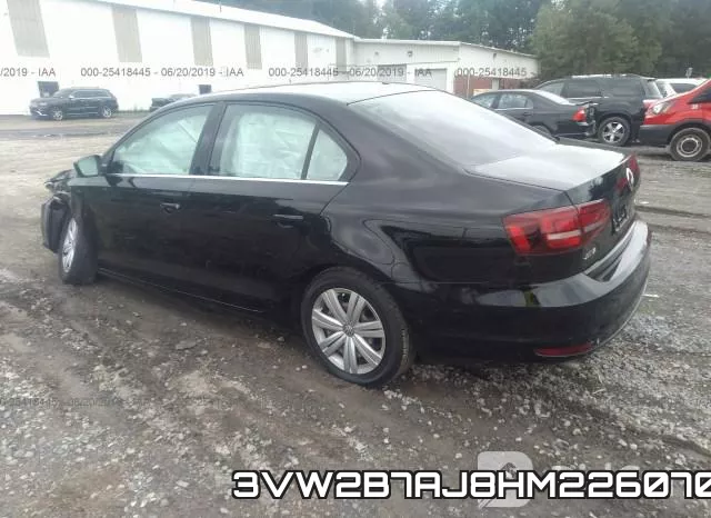 3VW2B7AJ8HM226070_3.webp