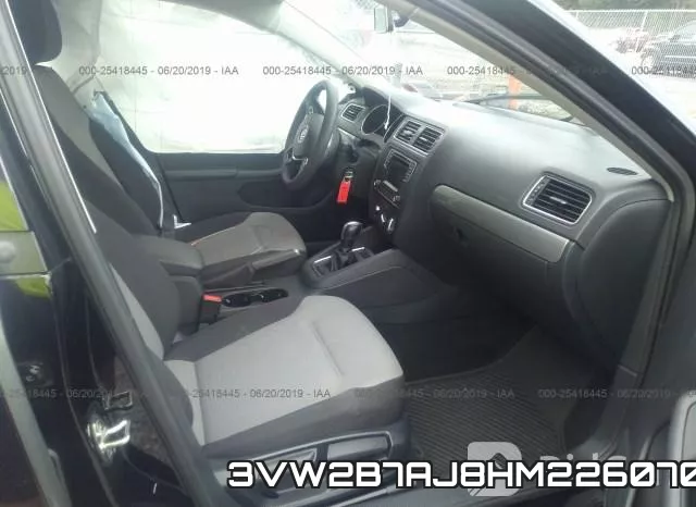 3VW2B7AJ8HM226070_5.webp