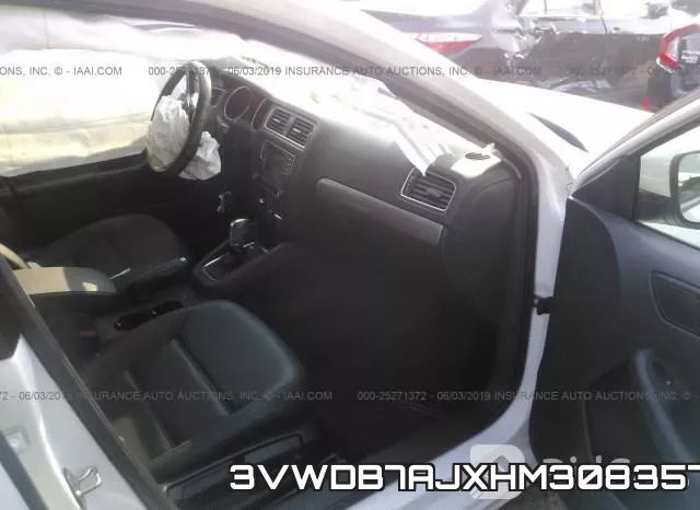 3VWDB7AJXHM308357_5.webp