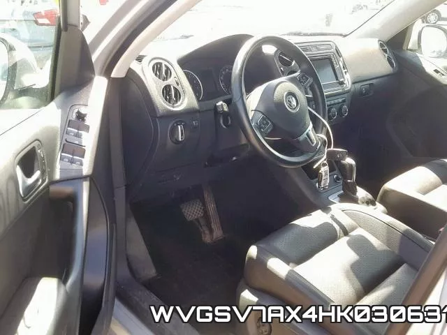 WVGSV7AX4HK030631_9.webp