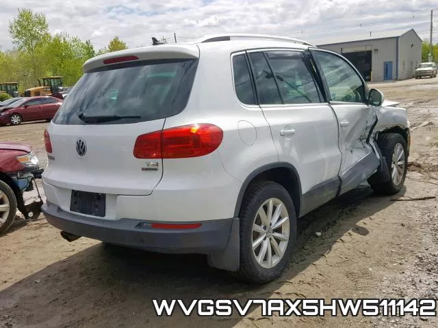 WVGSV7AX5HW511142_4.webp
