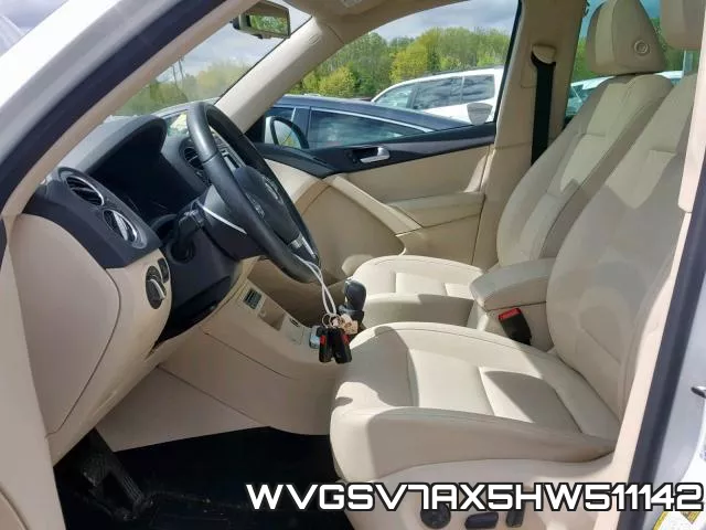 WVGSV7AX5HW511142_5.webp