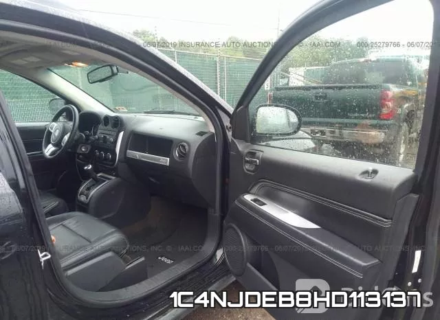 1C4NJDEB8HD113137_5.webp